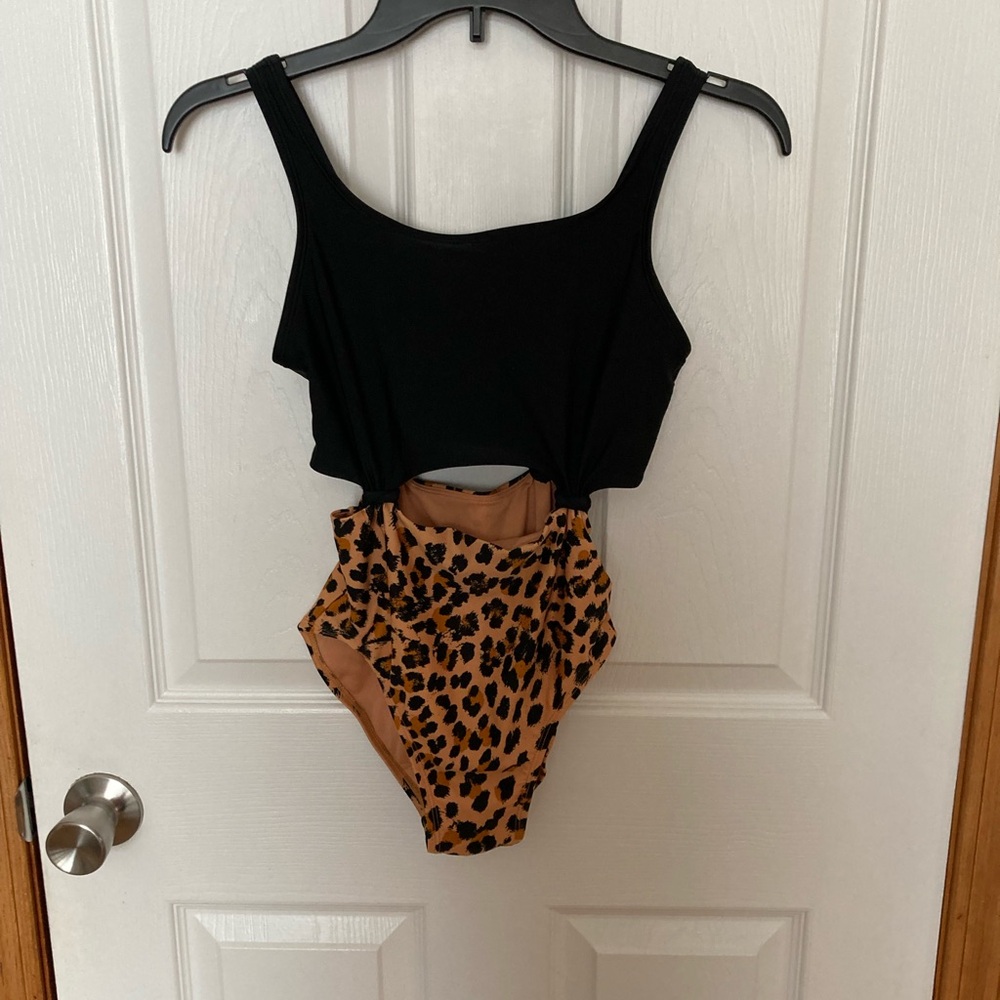 Art Class One piece Bathing Suit Sz 10/12